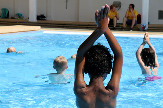 Svømmeopplæring på Frognerbadet